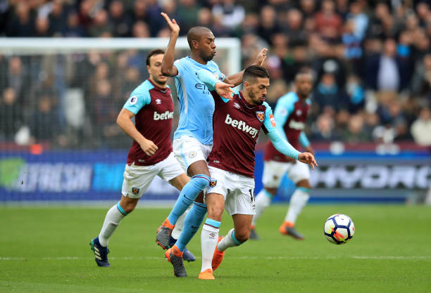 輸出與莫拉 輸出與莫拉