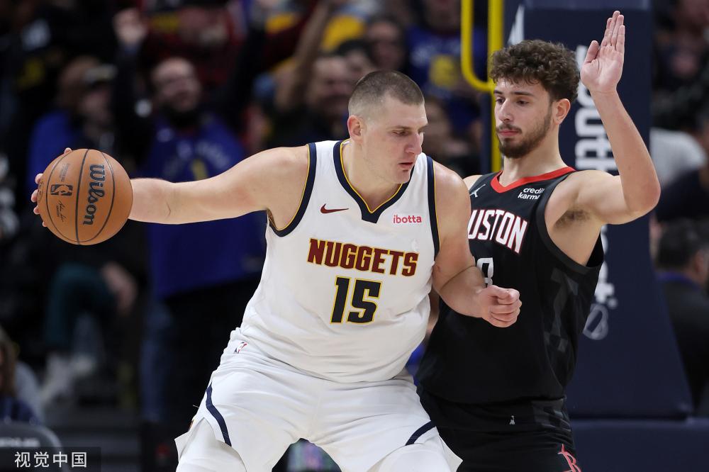 体现了他在 体现了他在